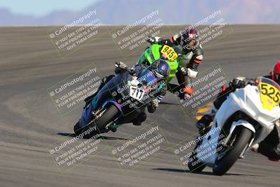 media/Oct-29-2022-CVMA (Sat) [[14c0aa3b66]]/Race 4 500 Supersport-350 Supersport/